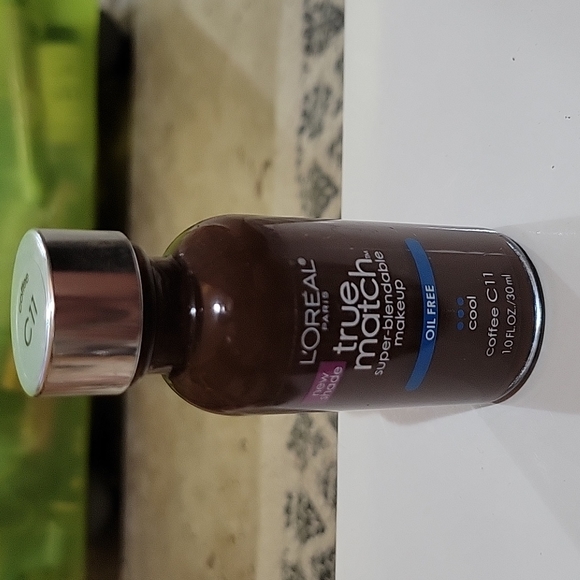 Coffee C11 Color Foundation. Loreal True Match